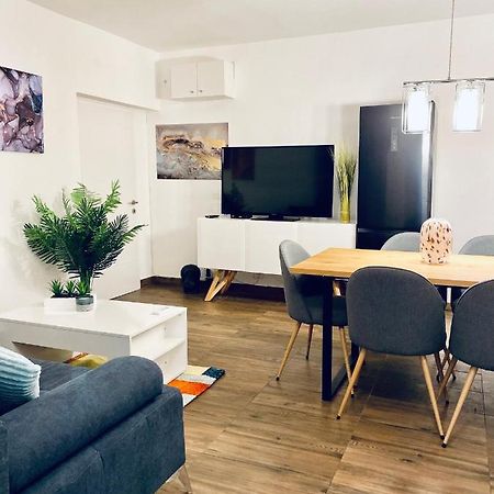 Apartments Stara Baška Eksteriør billede